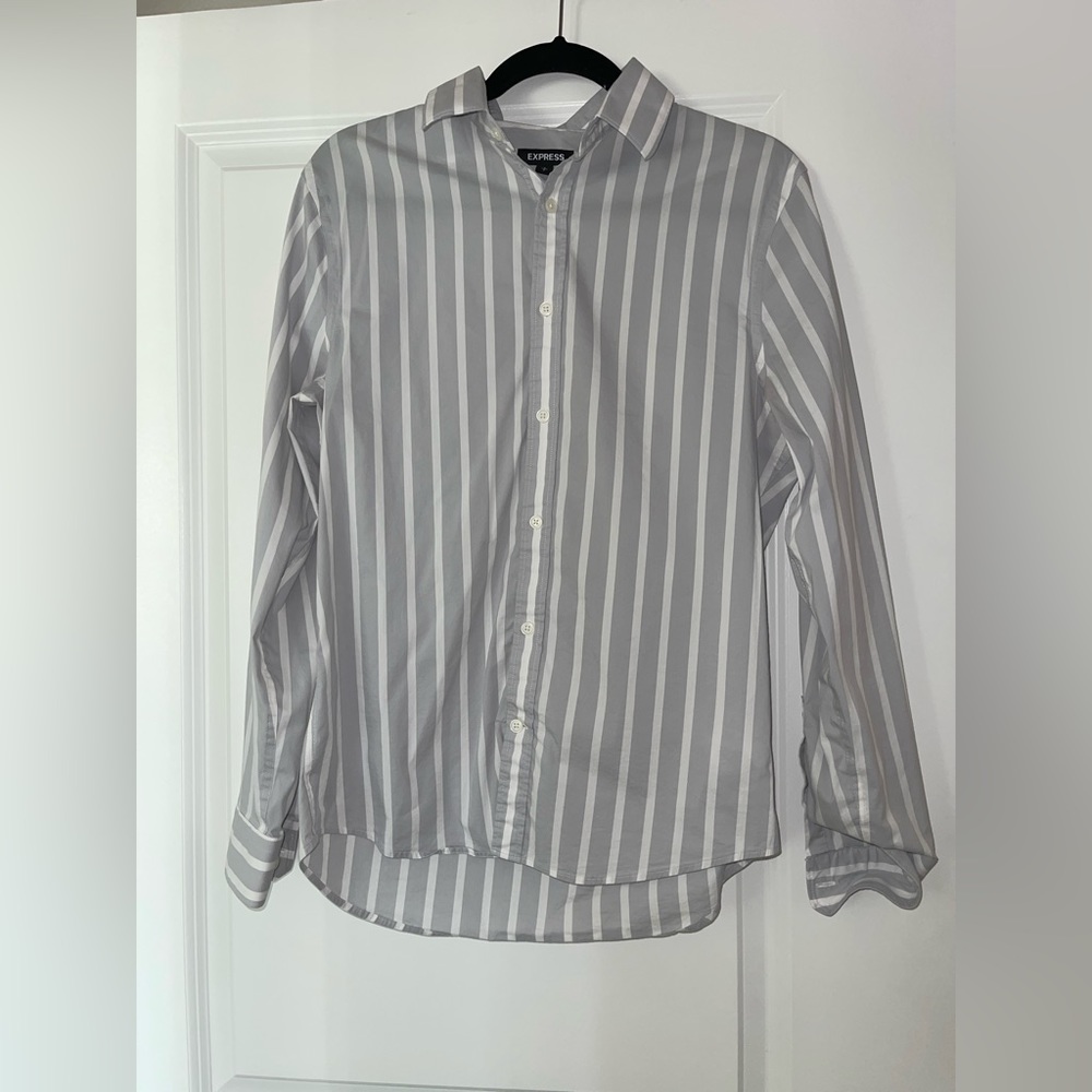 Express men’s button up. Size small